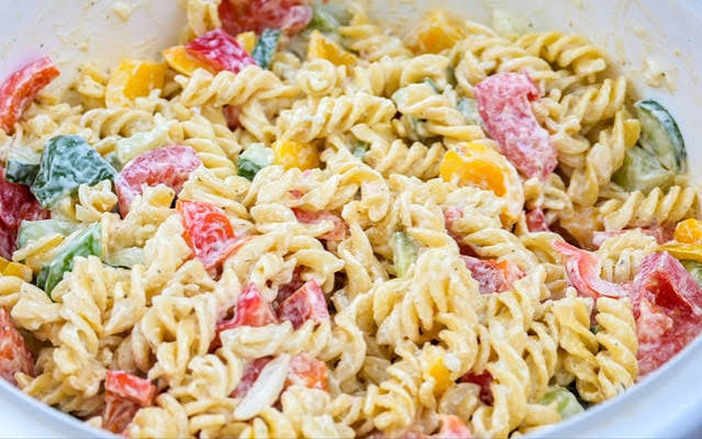 Salada de Macarrão