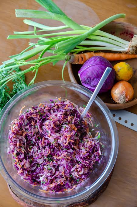 Salada de Repolho Roxo