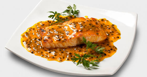 Salmão ao Molho de Maracujá